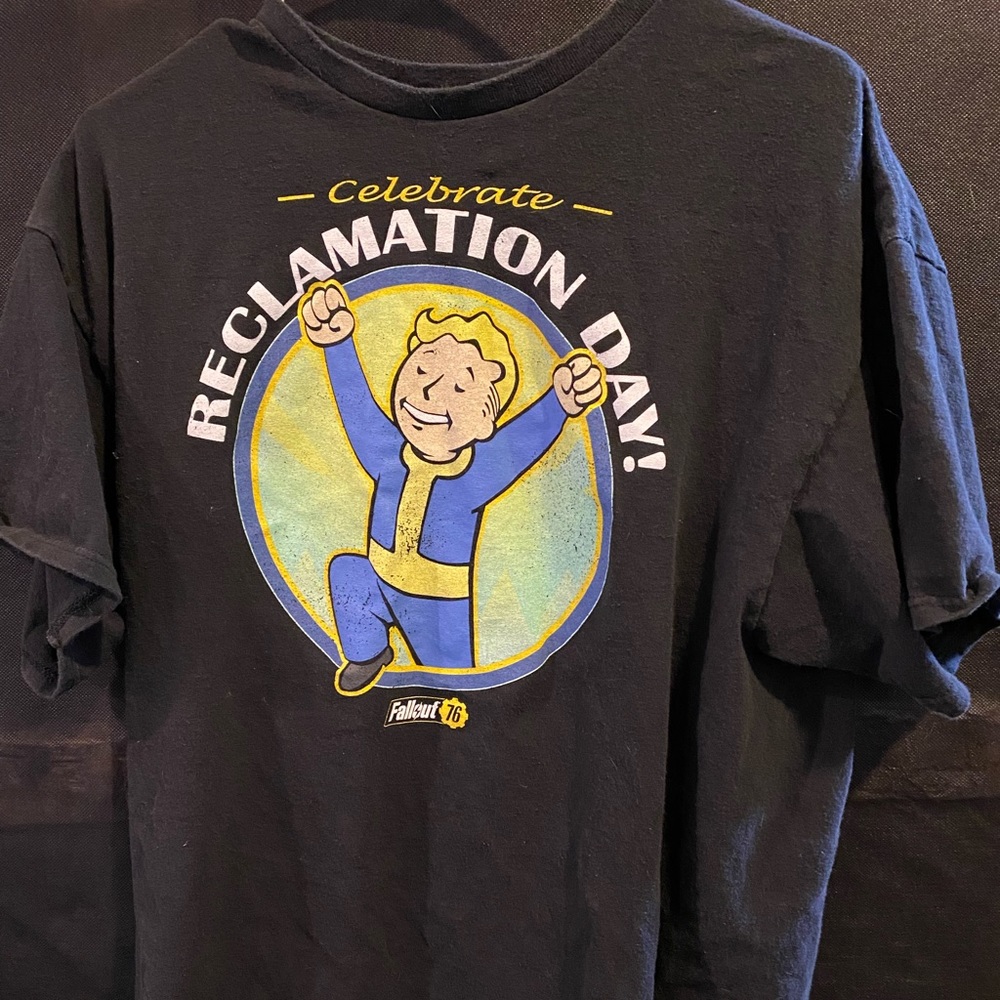 Mens Fallout “Reclamation Day” shirt